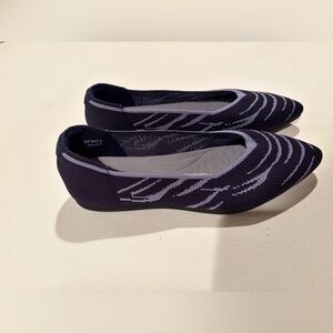 Women’s Knit Pointed Toe Flats Navy/Gray Slip-On Comfort Shoes Size 8.5 NEW